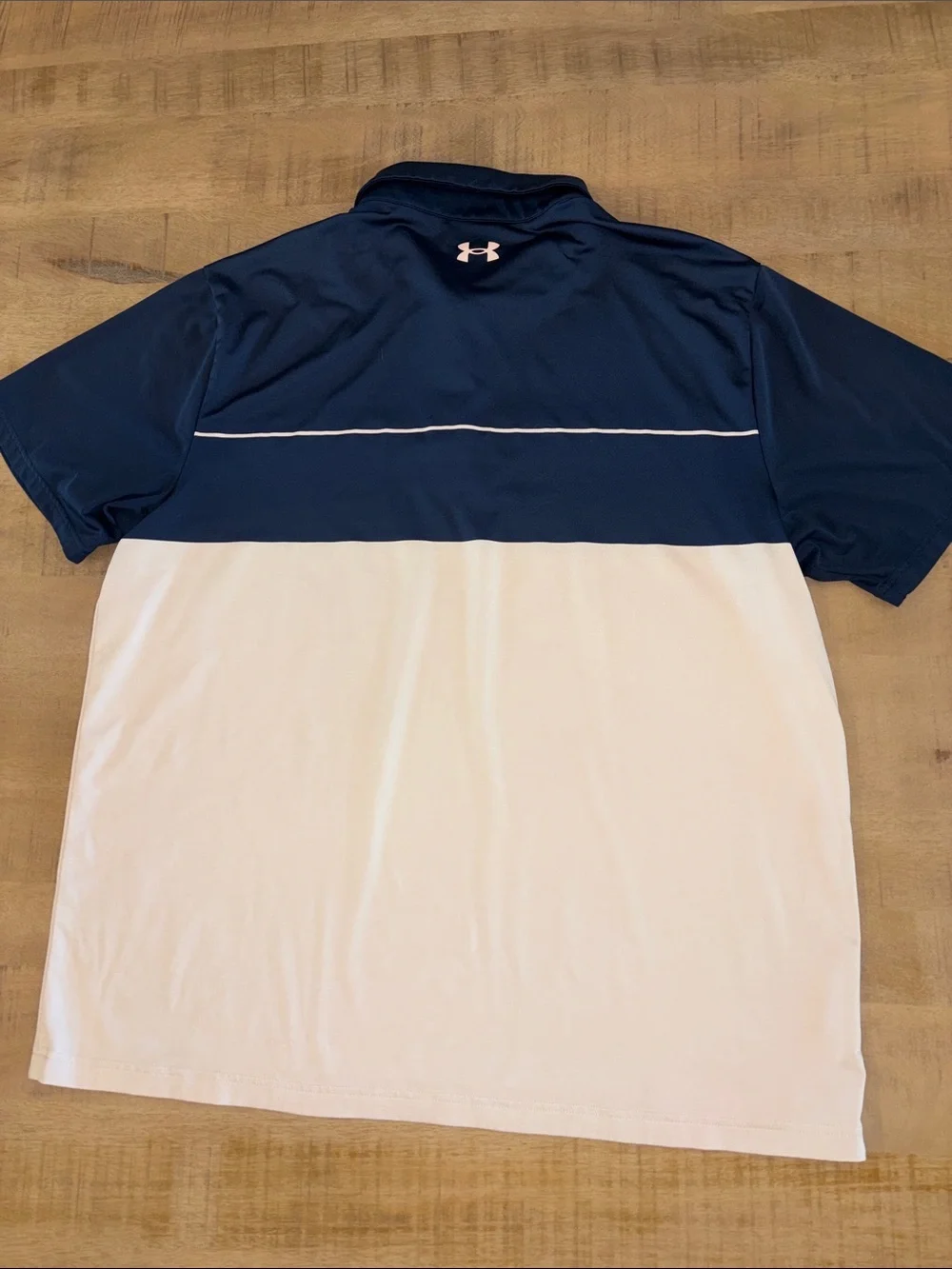 Under Armour The Playoff Polo Mens XXL Preppy Golf Navy Pink Excellent Condition - Picture 3 of 4